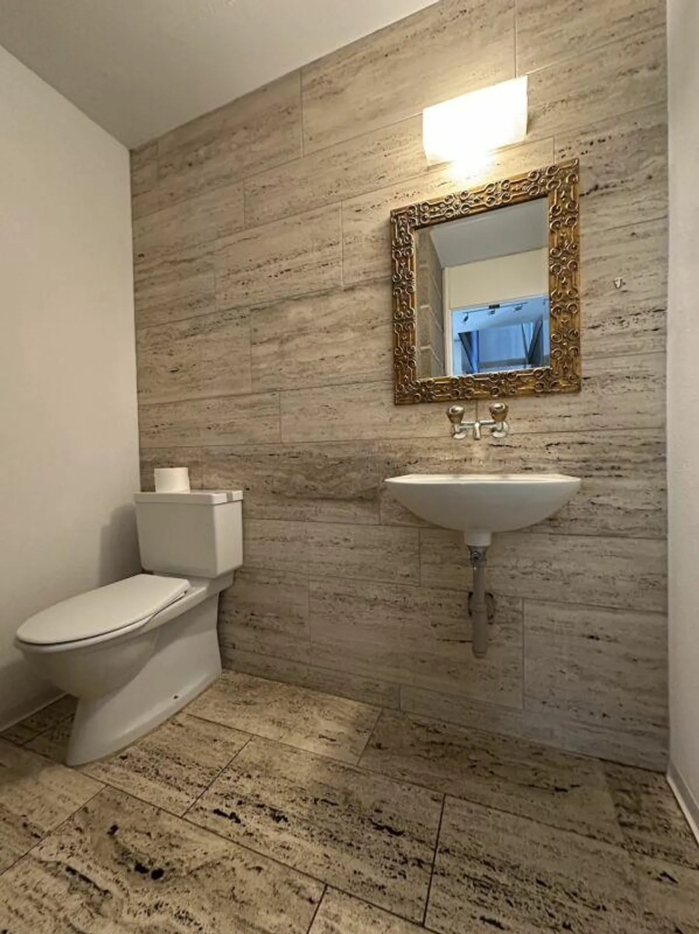 Casa a schiera senza tempo e bella con privacy in una zona residenziale privilegiata - Foto 5 di 13