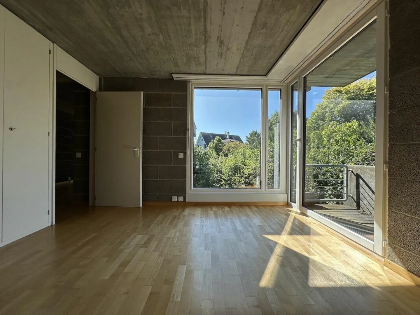 Casa a schiera senza tempo e bella con privacy in una zona residenziale privilegiata - Foto 12 di 13