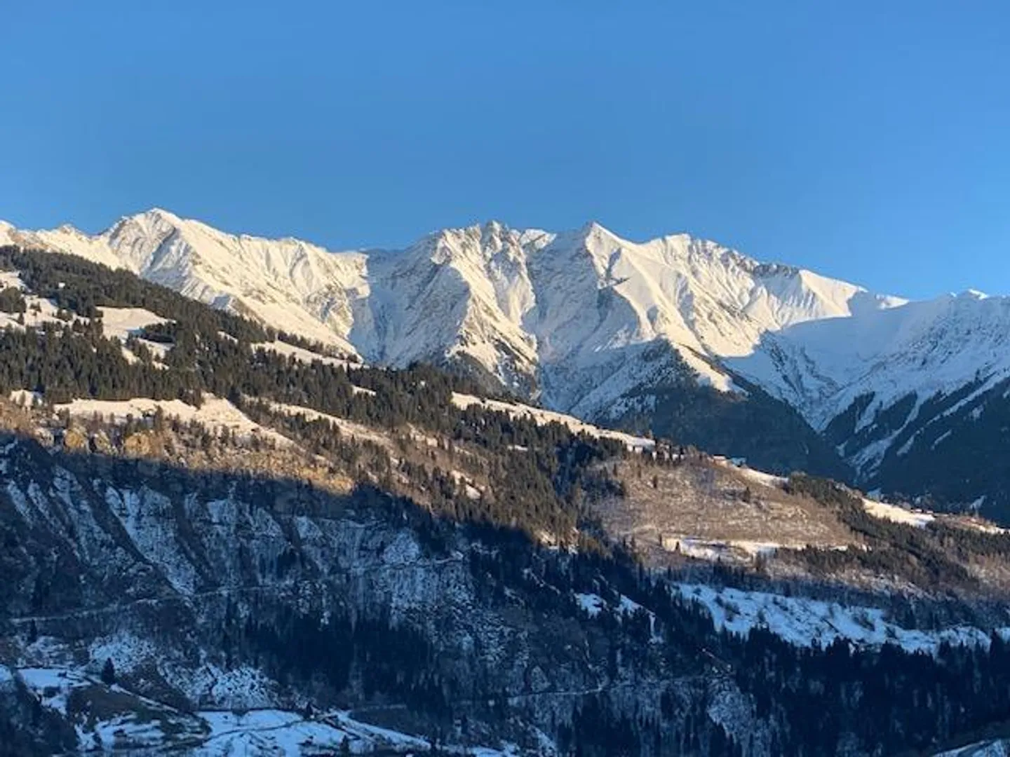 Bellissimo appartamento con ottima vista - Foto 1 di 10