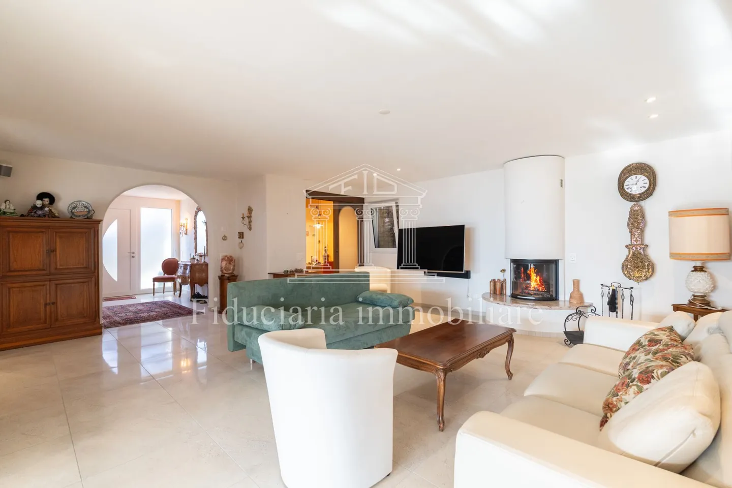 SOLDUNO - Appartamento spazioso con studio in casa bifamiliare - Foto 5 di 13