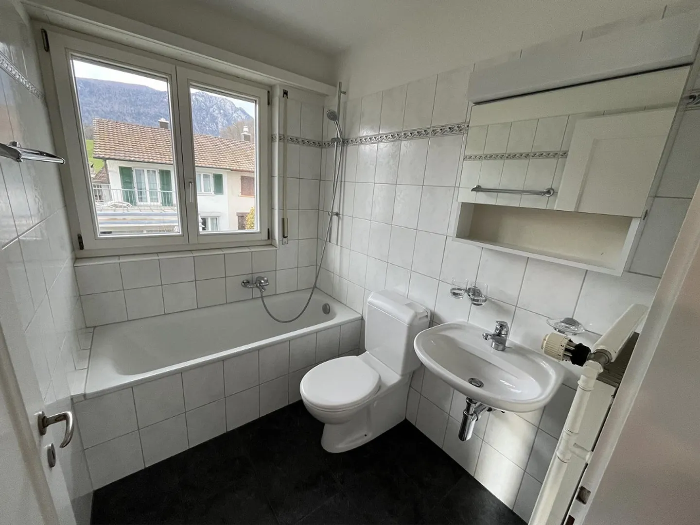 5-room semi-detached house in a quiet location in Feldbrunnen - Photo 13 of 16