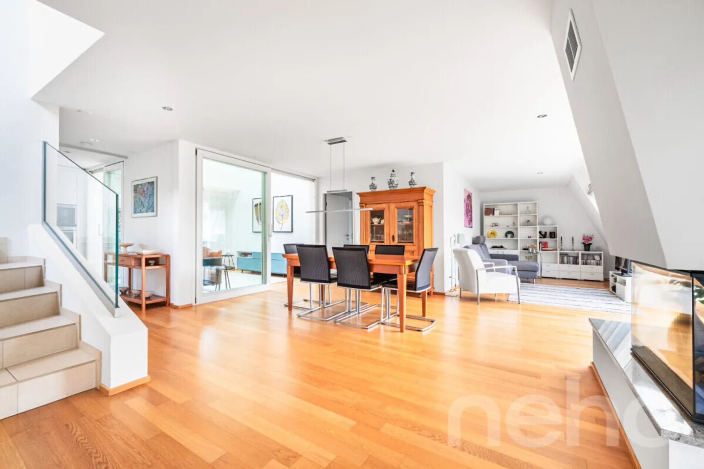 Maisonette unica in attico con appartamento e terrazza sul tetto - Foto 5 di 12