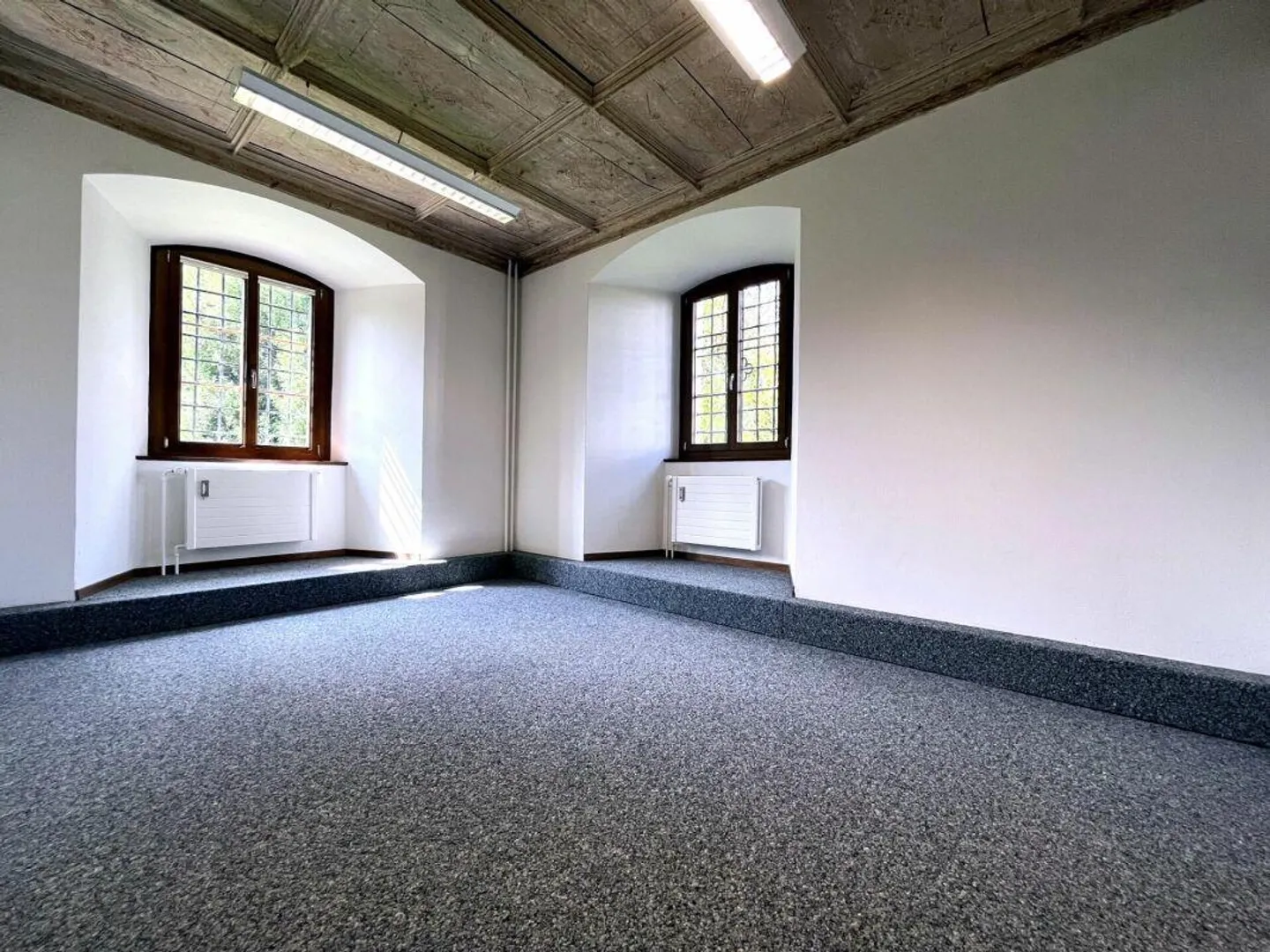 Characterful commercial space in the heart of Schwyz - Photo 5 of 10