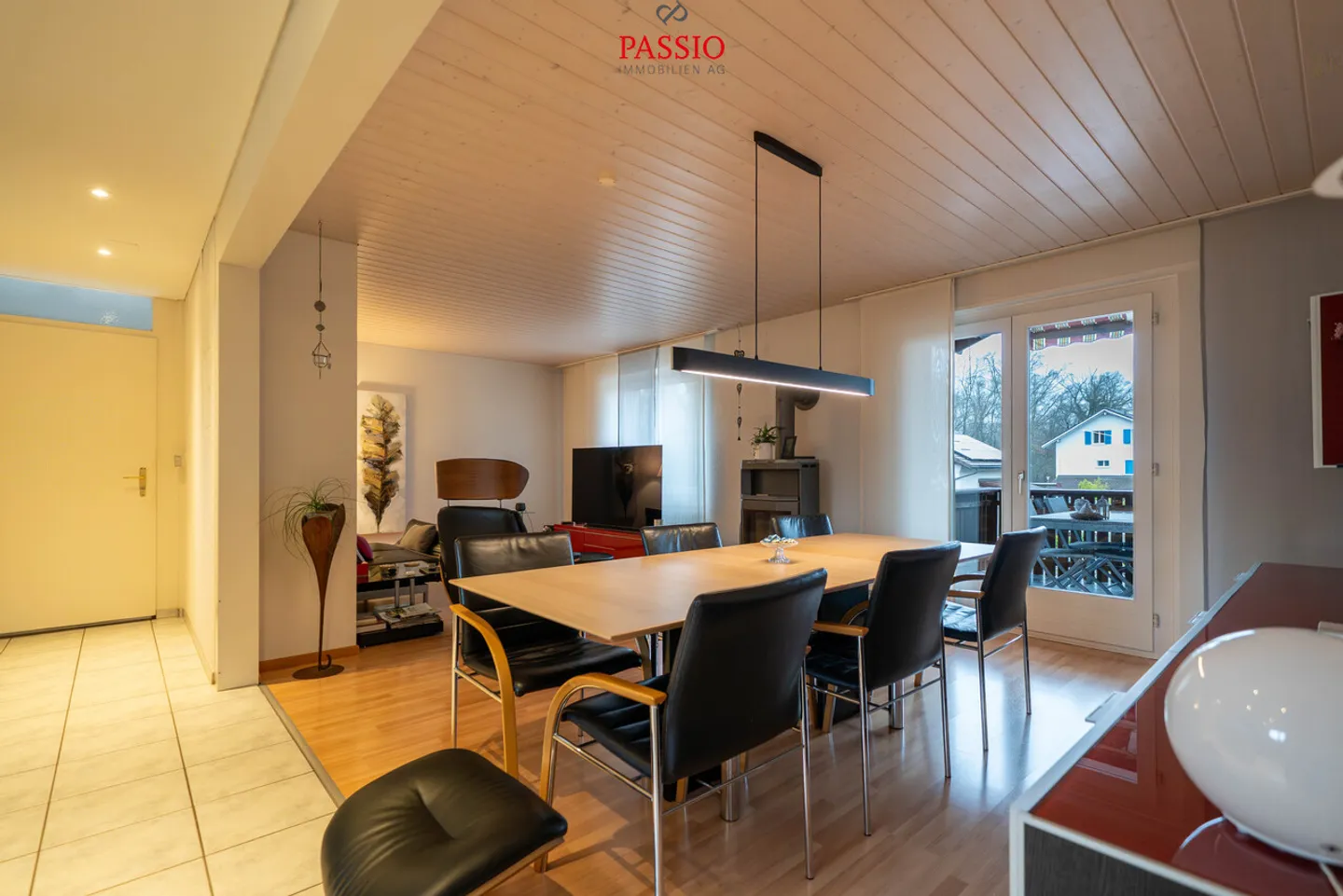 Casa bifamiliare ben tenuta di 9,5 stanze con paradiso del giardino - Foto 6 di 44