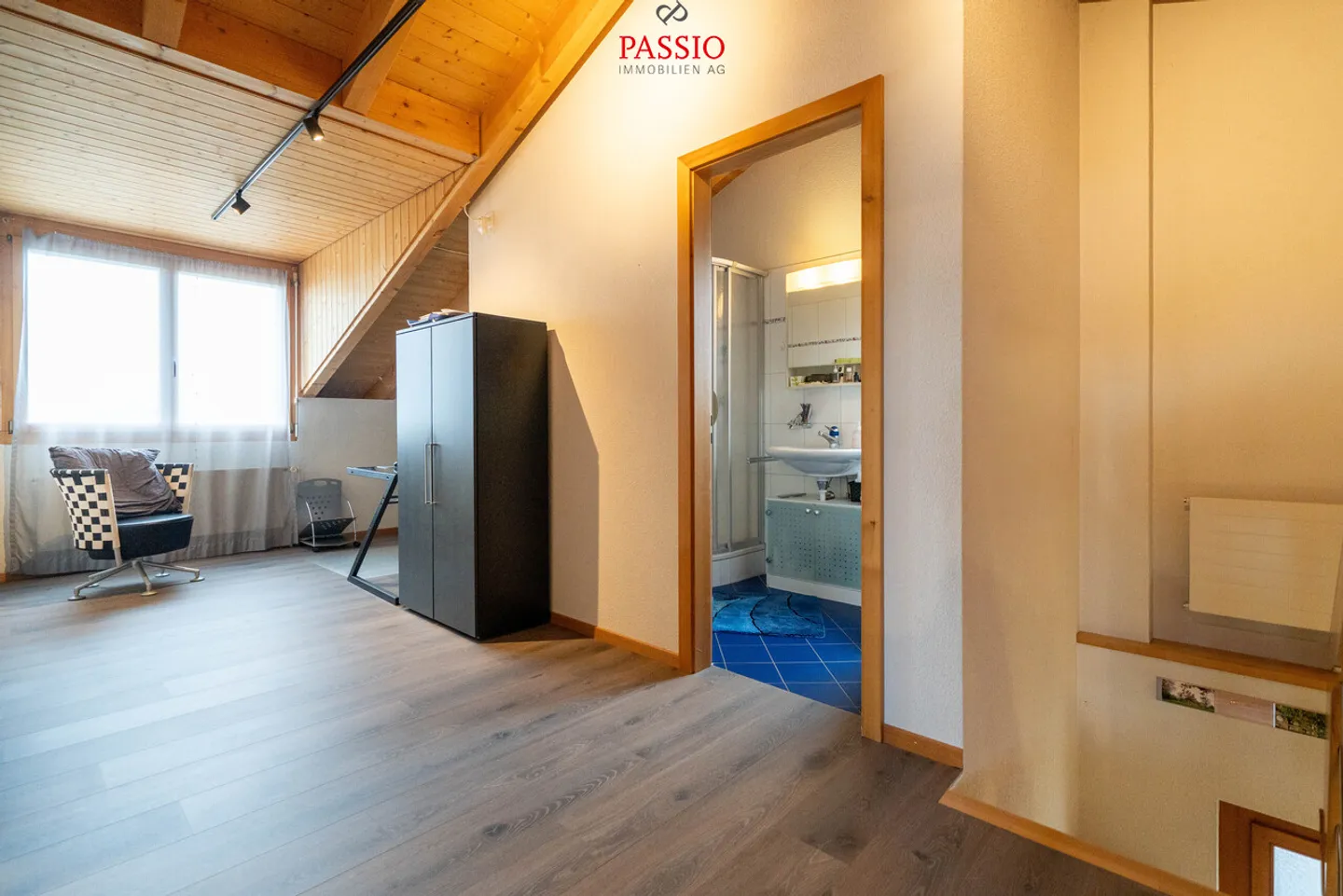 Casa bifamiliare ben tenuta di 9,5 stanze con paradiso del giardino - Foto 12 di 44