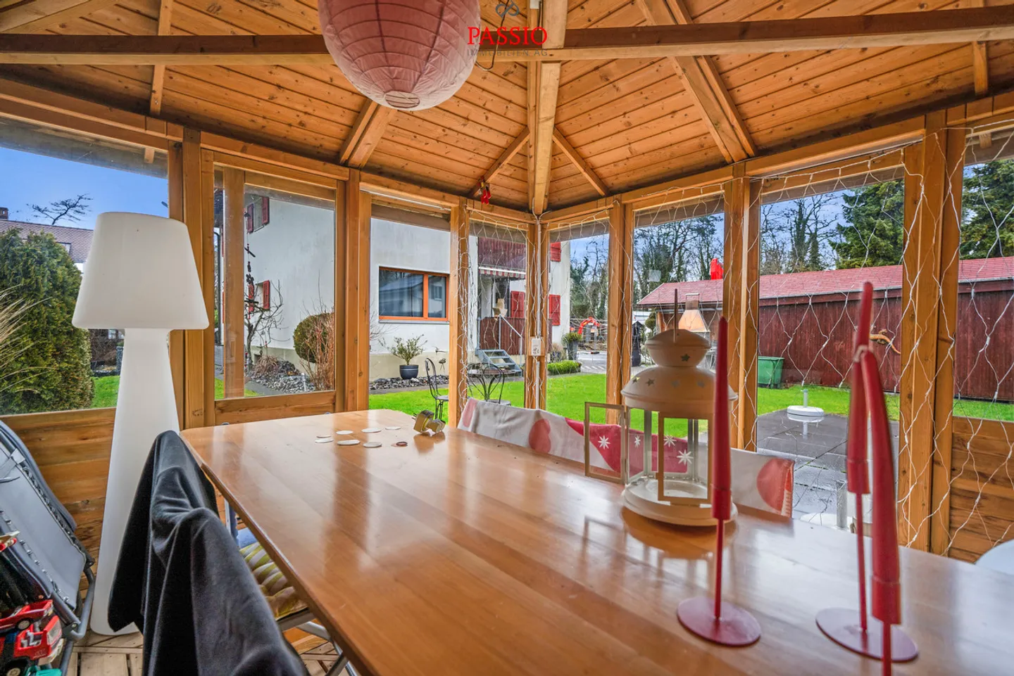 Casa bifamiliare ben tenuta di 9,5 stanze con paradiso del giardino - Foto 37 di 44