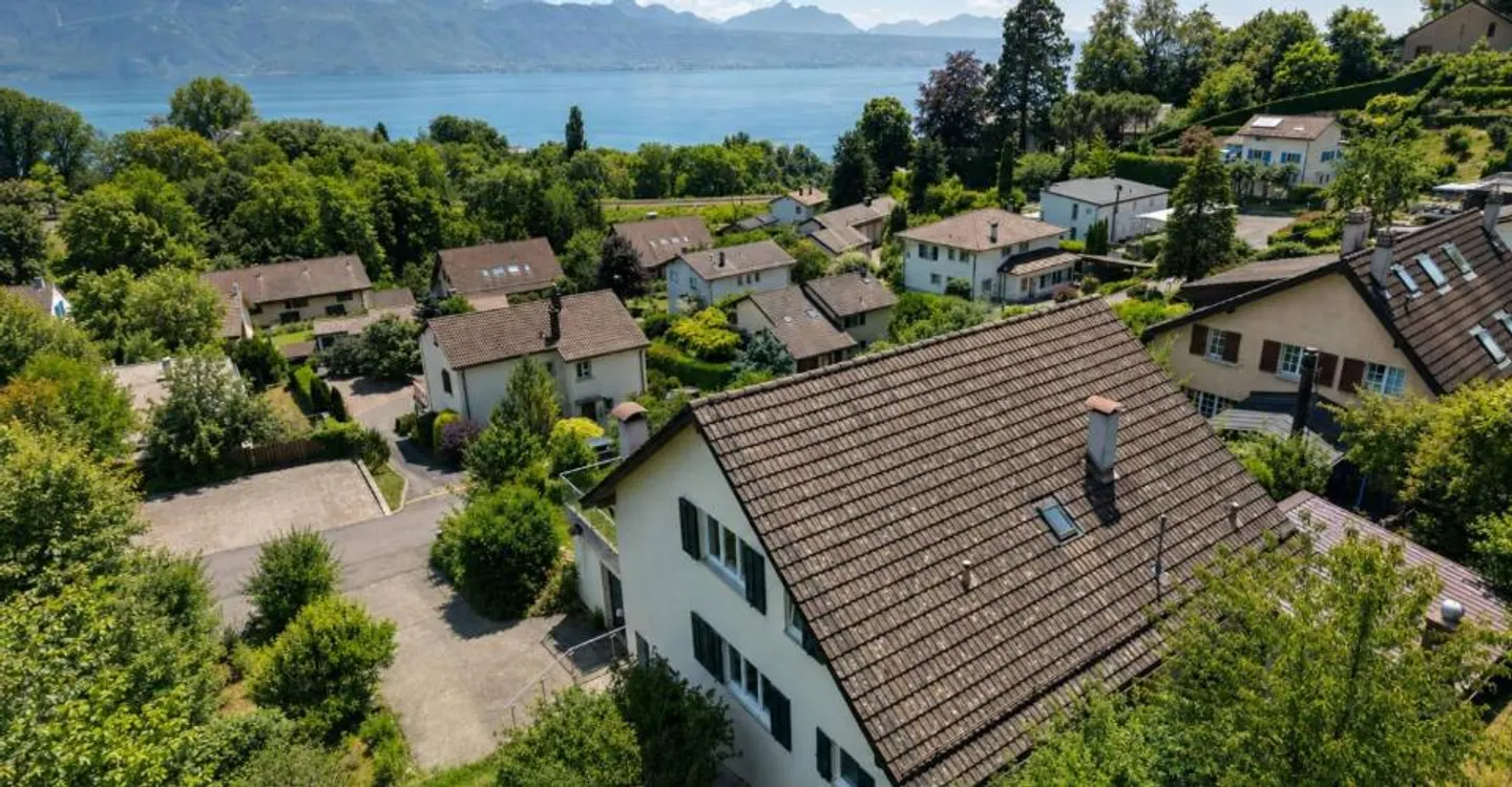 Villa individuelle de 6,5 pièces avec panorama sur le Léman et les Alpes - Foto 9 di 11