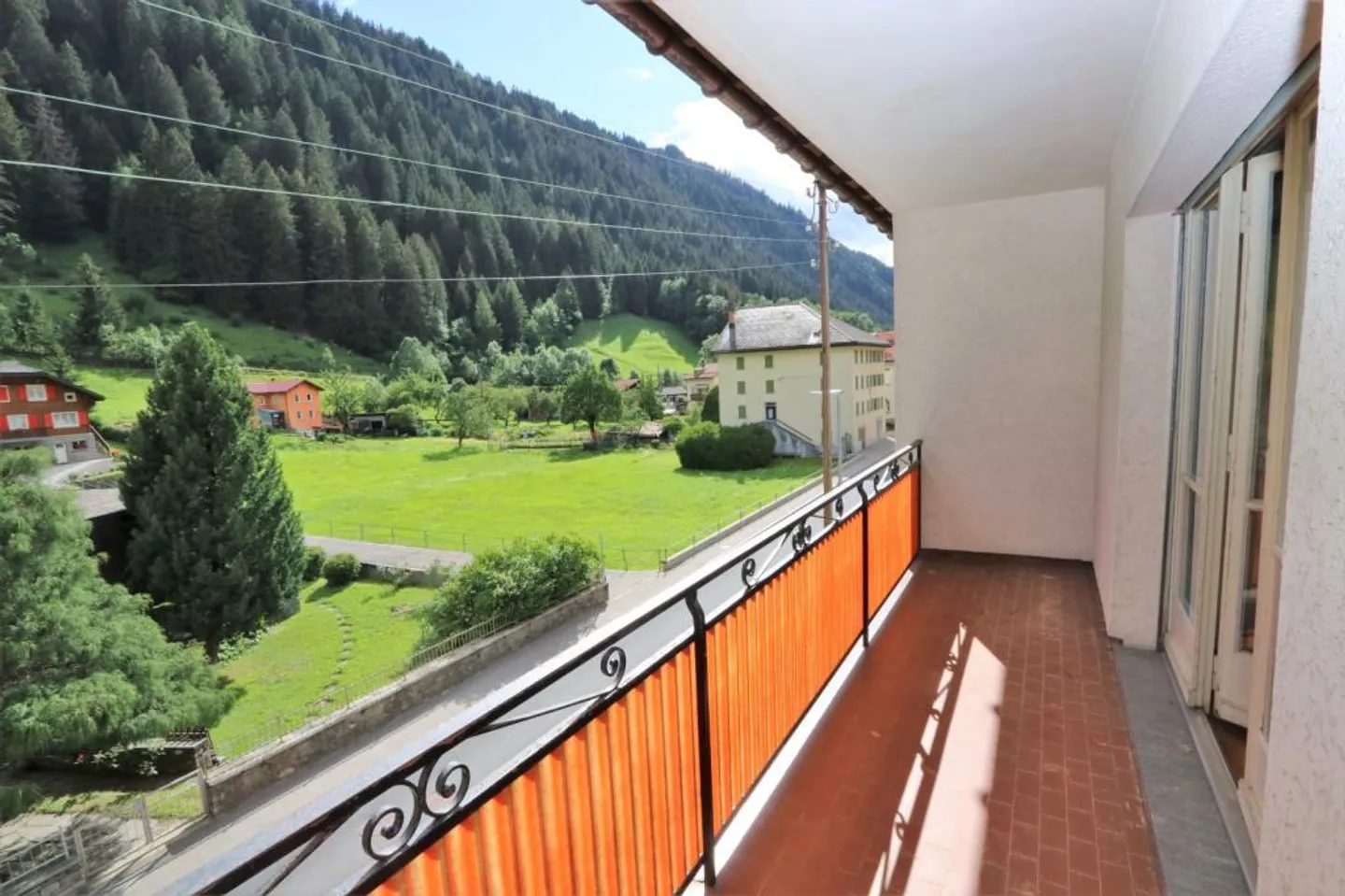 «7-Familienhaus mit Ladenlokal mit hoher Rendite / casa con 7 appartamenti e negozio con alto rendimento» - Foto 12 di 19