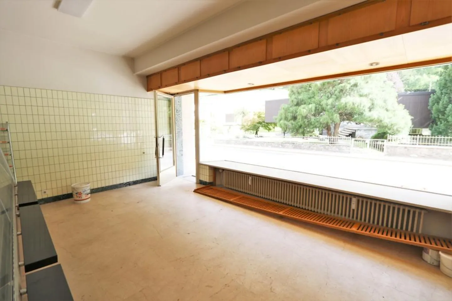 «7-Familienhaus mit Ladenlokal mit hoher Rendite / casa con 7 appartamenti e negozio con alto rendimento» - Foto 17 di 19