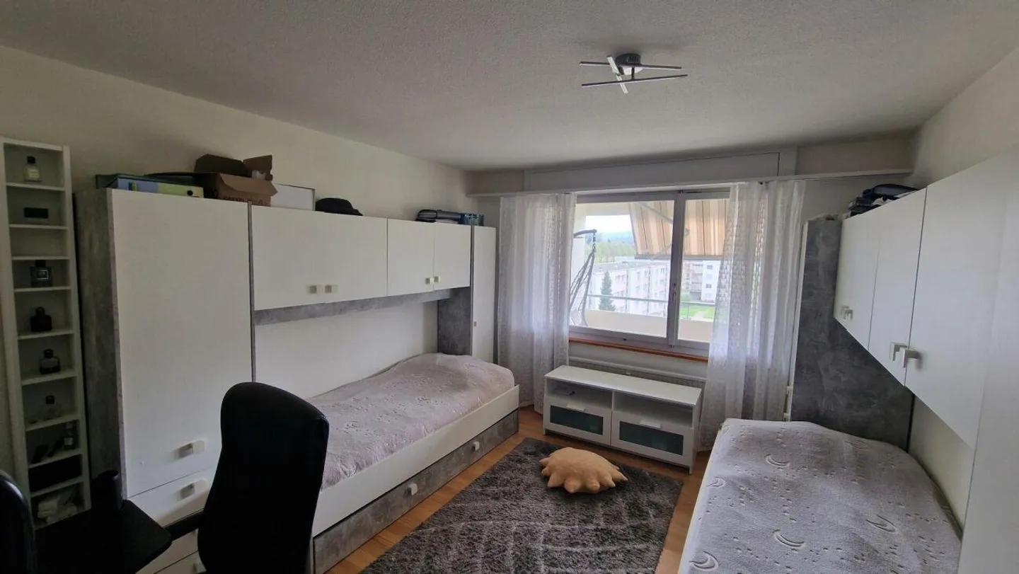 Zentral gelegenes 4.5-Zimmer-Apartment - Foto 8 von 10