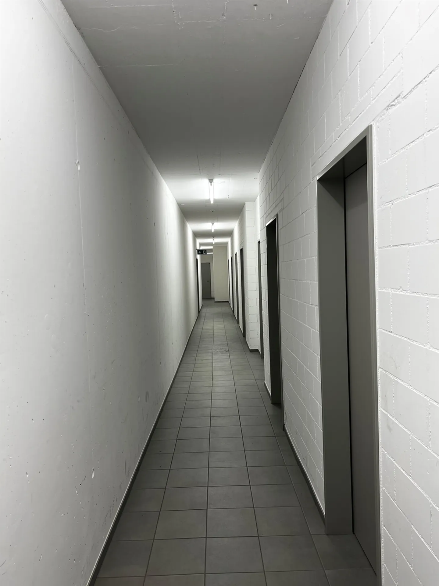 Espace de stockage dans un emplacement central - Photo 2 sur 4