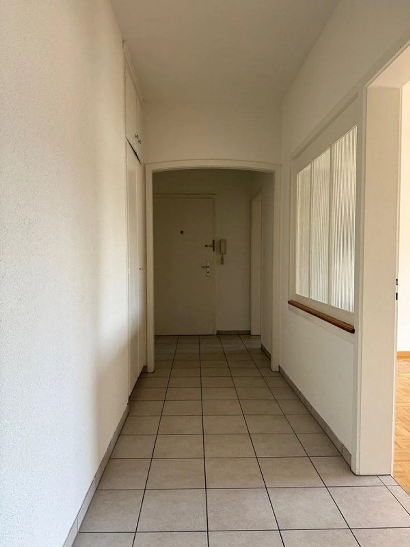Appartamento centrale con vista sulla catena del Giura desiderato? - Foto 5 di 10