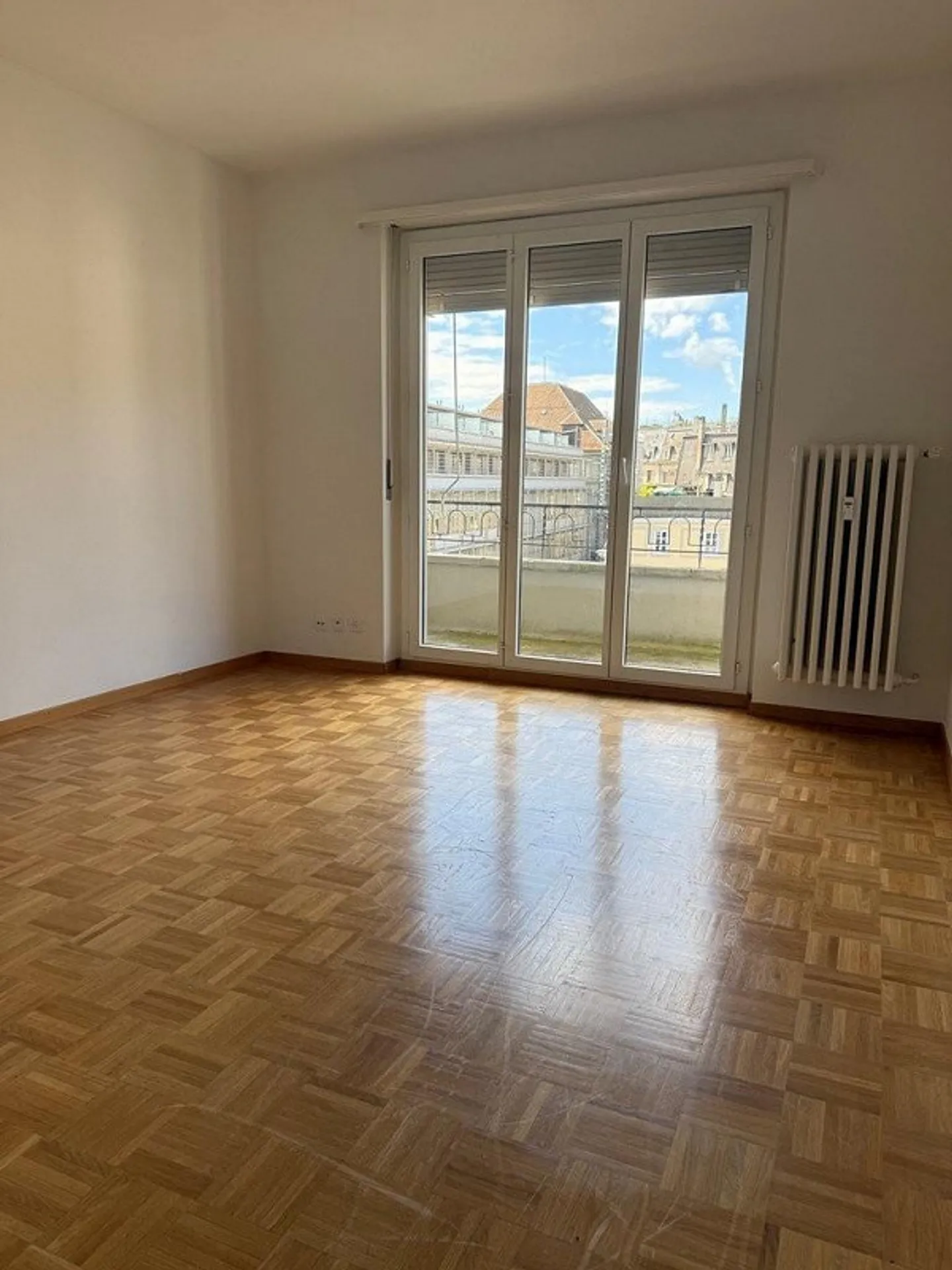 Appartamento centrale con vista sulla catena del Giura desiderato? - Foto 7 di 10