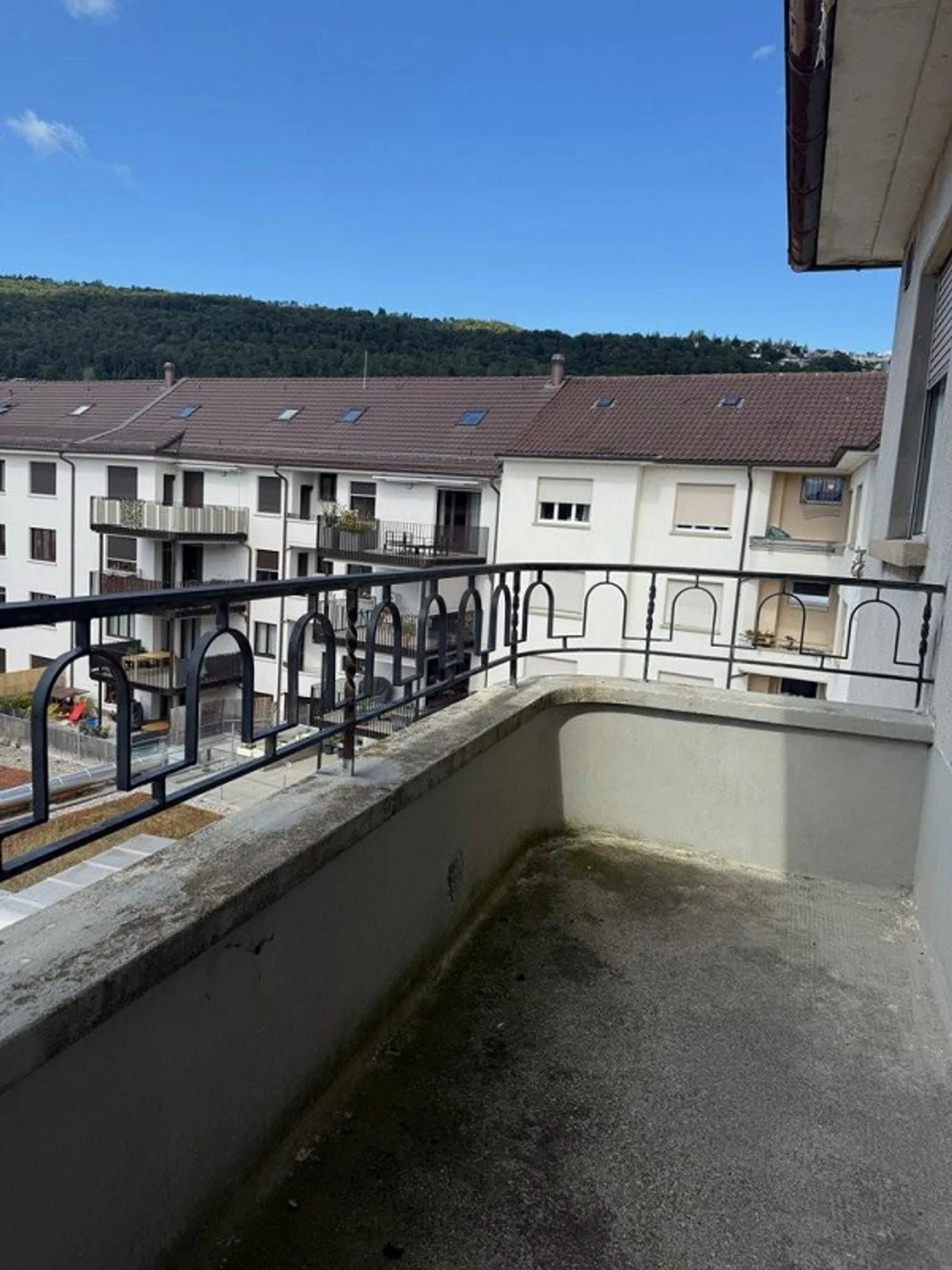 Appartamento centrale con vista sulla catena del Giura desiderato? - Foto 10 di 10