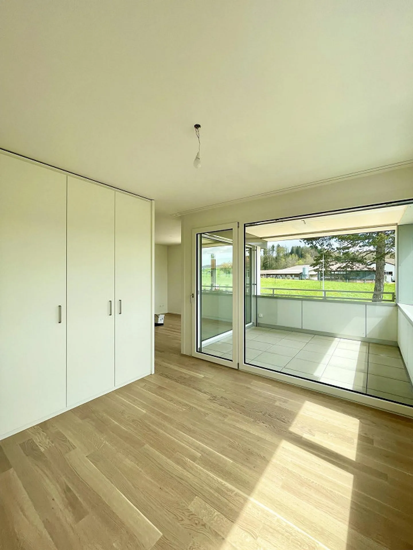 Modernes Apartment mit Loggia - Foto 2 von 7