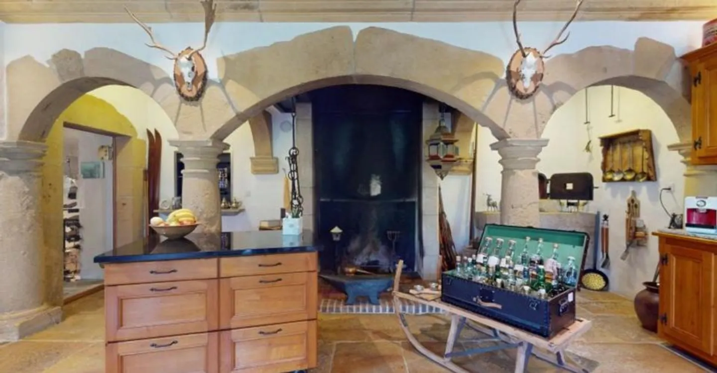 Maison Familiale Élégante à Court - Photo 8 sur 13