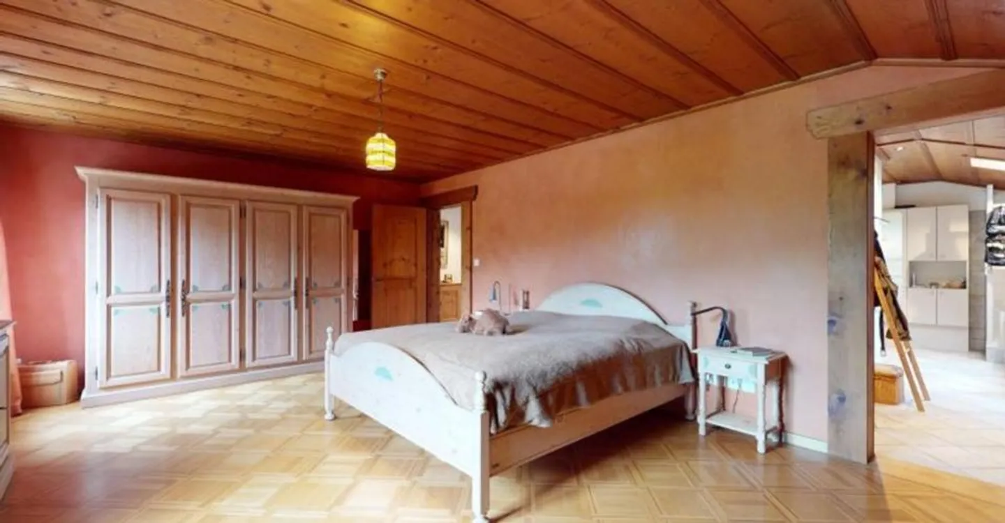 Maison Familiale Élégante à Court - Photo 9 sur 13