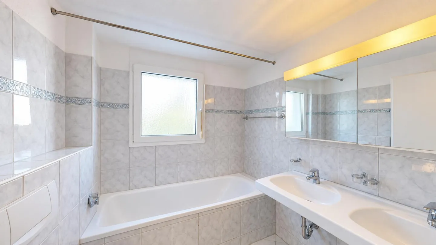 Appartement spacieux et beau avec galerie - Photo 8 sur 10