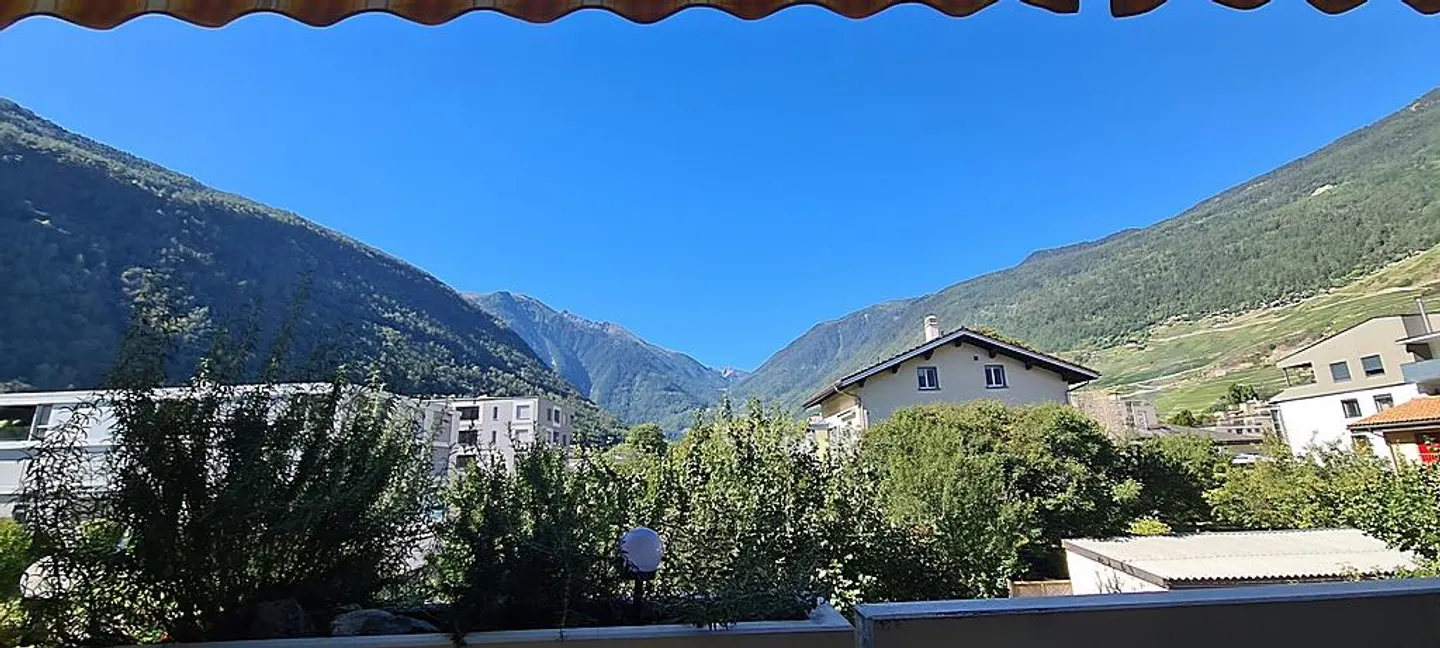 Appartamento spazioso con balcone - Foto 1 di 1