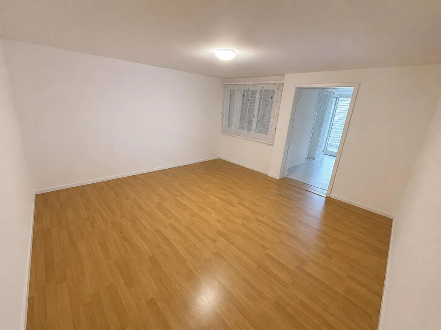 Schöne Wohnung in Nähe des Bahnhofs - Foto 2 di 10
