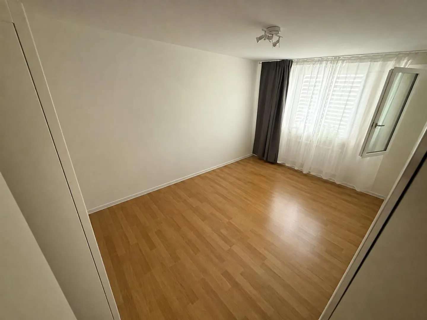 Schöne Wohnung in Nähe des Bahnhofs - Foto 5 di 10