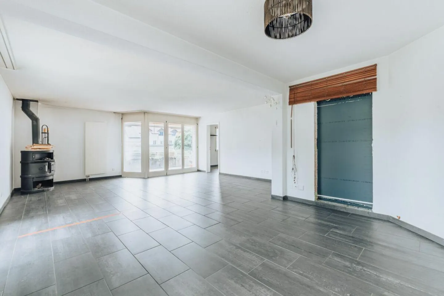 Appartement lumineux de 4,5 pièces avec balcon couvert - Photo 11 sur 18