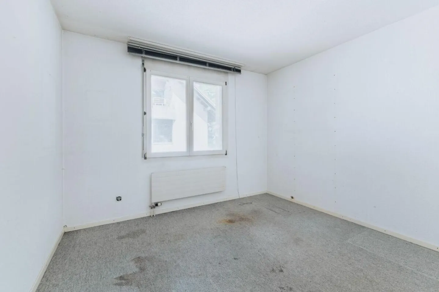 Appartement lumineux de 4,5 pièces avec balcon couvert - Photo 17 sur 18