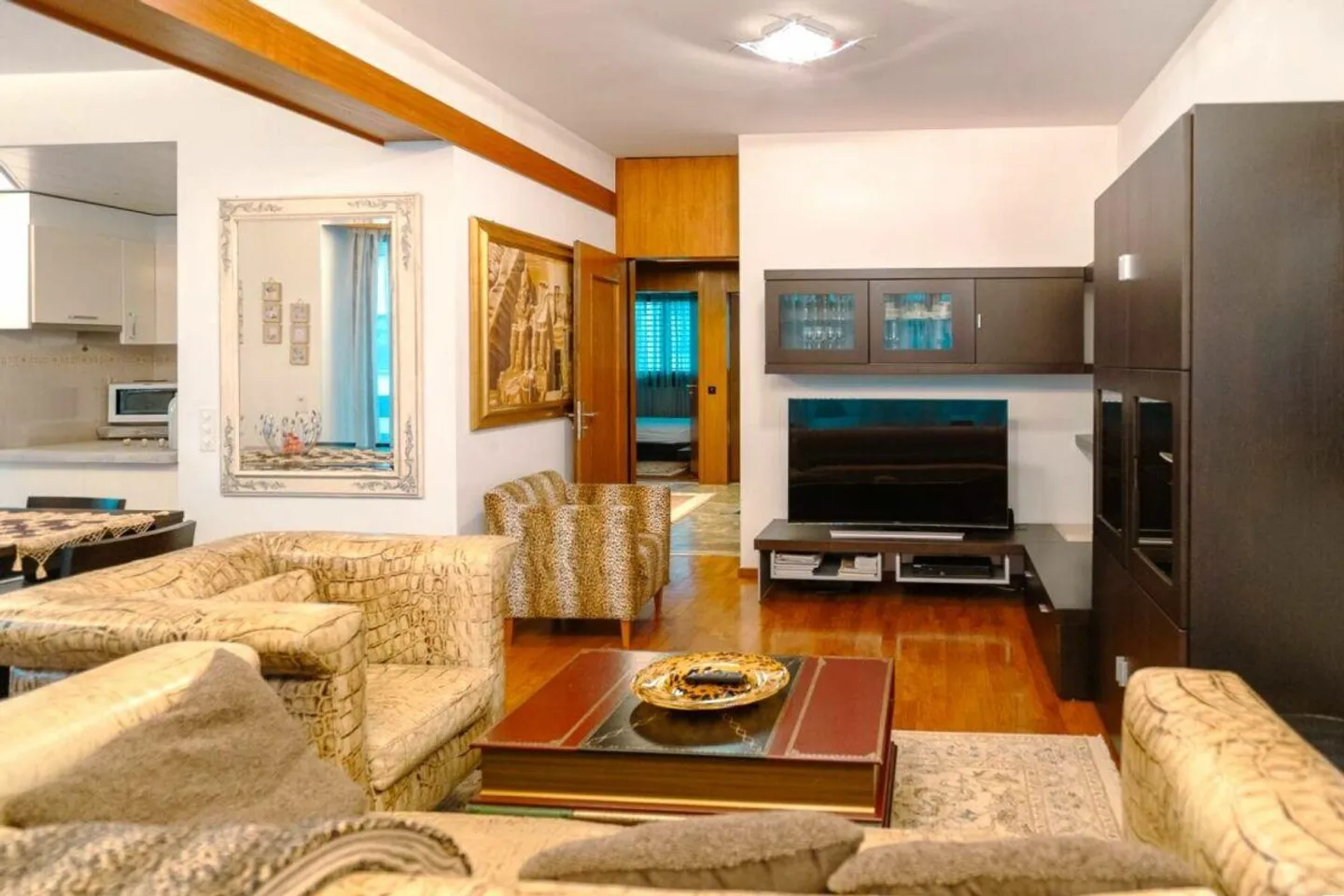 Bel appartement de 3,5 pièces dans un emplacement stratégique - Photo 1 sur 8