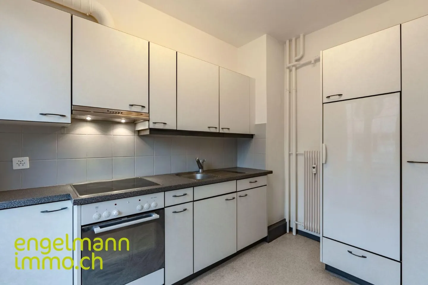 Charming 2.5-Room Apartment - Photo 6 of 12