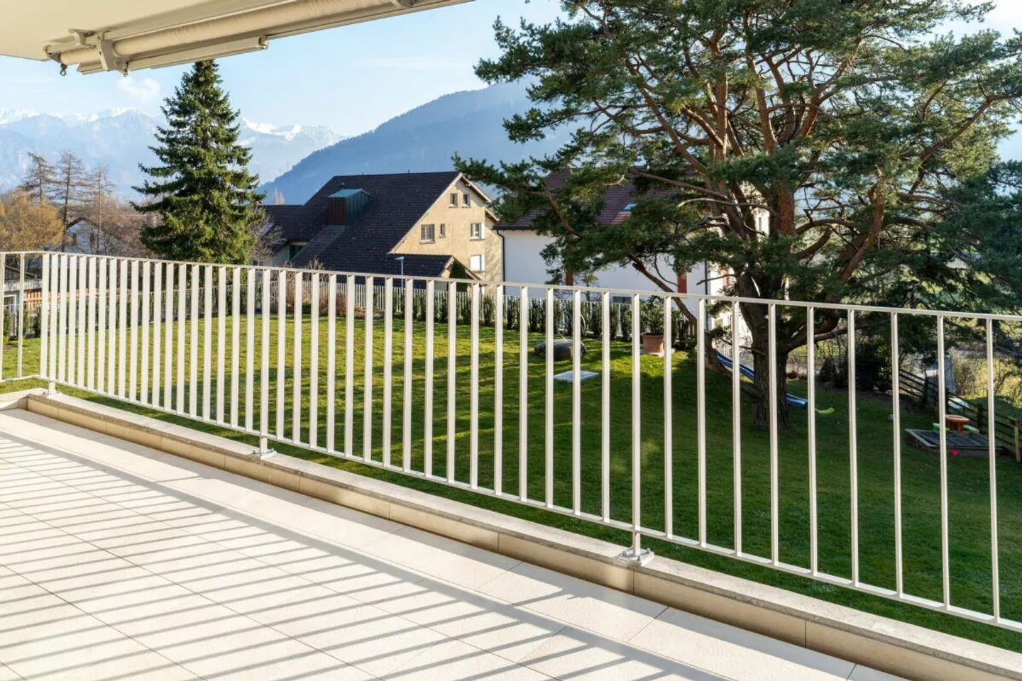 Maienfeld im Herzen der Bündner Herrschaft - Heimat für Geniesser - Photo 1 of 4