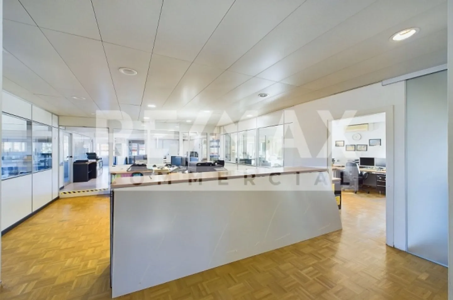 Apartment - Photo 9 of 13