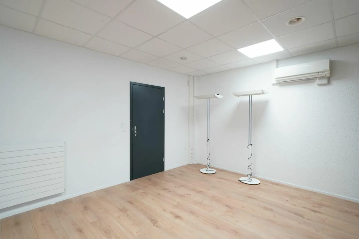 Bureaux élégants avec vue imprenable dans un emplacement privilégié - Photo 4 sur 11