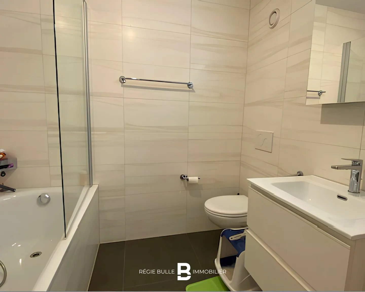 Riaz - Incantevole duplex di 3,5 stanze in affitto - Foto 5 di 5