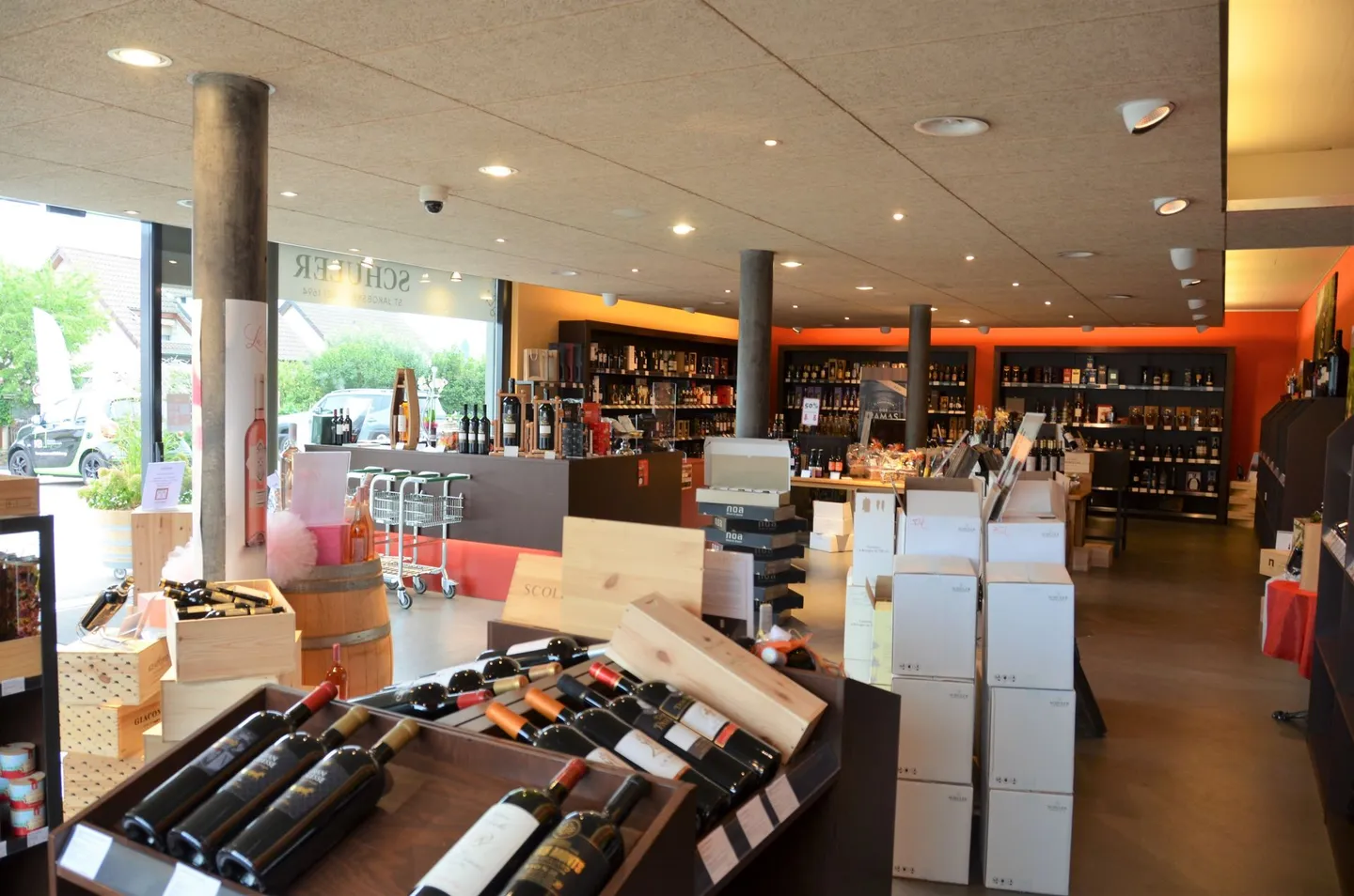 Modernes Gewerbeobjekt an sehr guter Lage vor den Toren Aarau's zu verkaufen - Foto 3 von 12