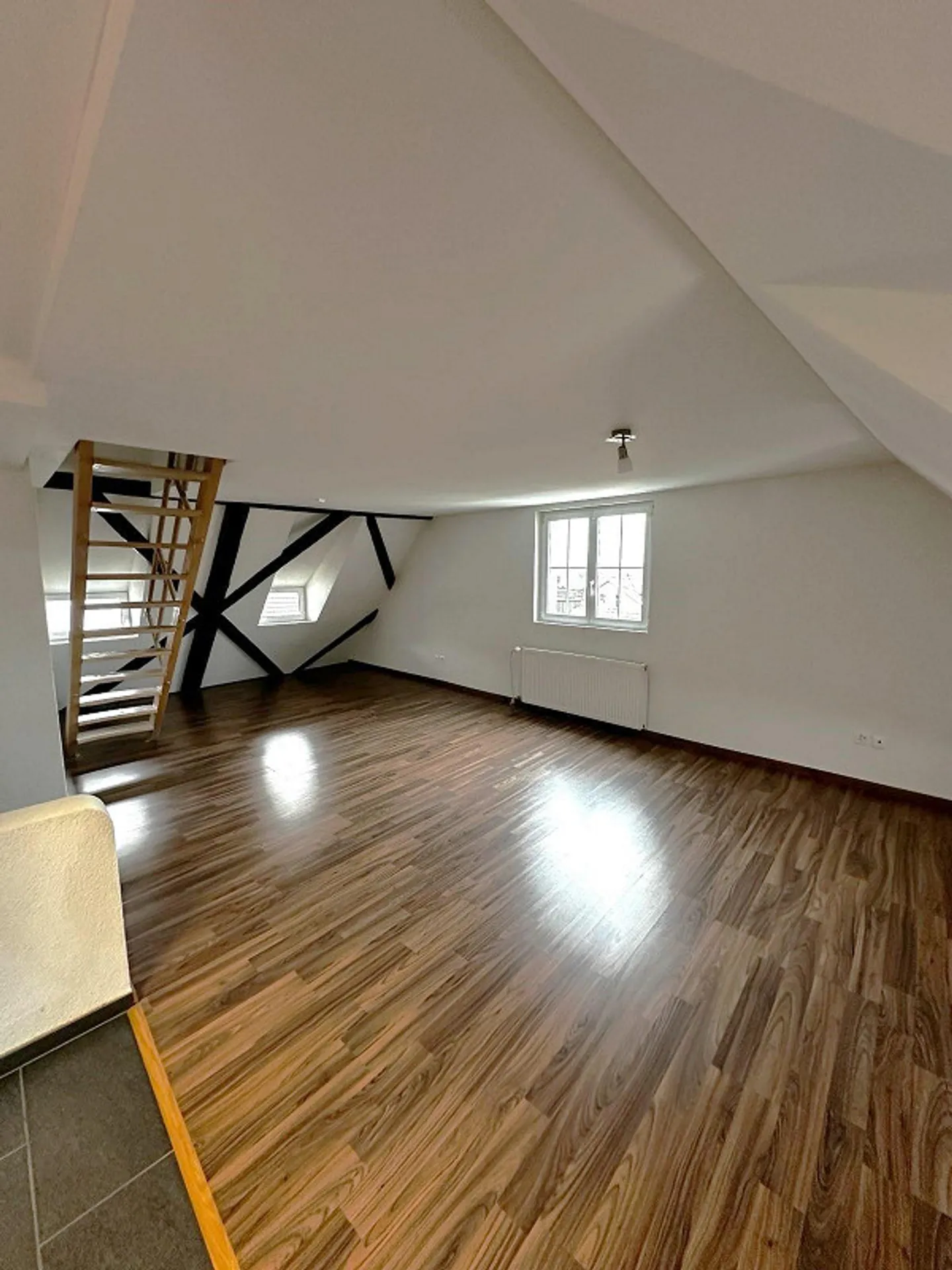Casa multifamiliare storica con fascino e buon rendimento ad Arbon - Foto 13 di 14