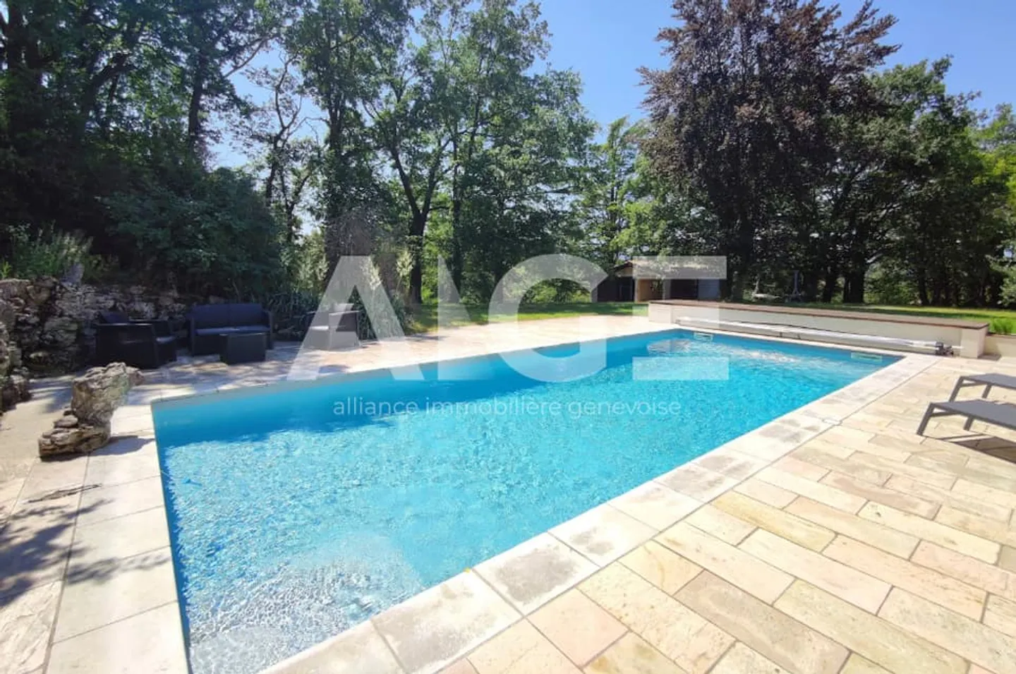Villa con piscina vicino alle Organizzazioni Internazionali - Foto 1 di 1