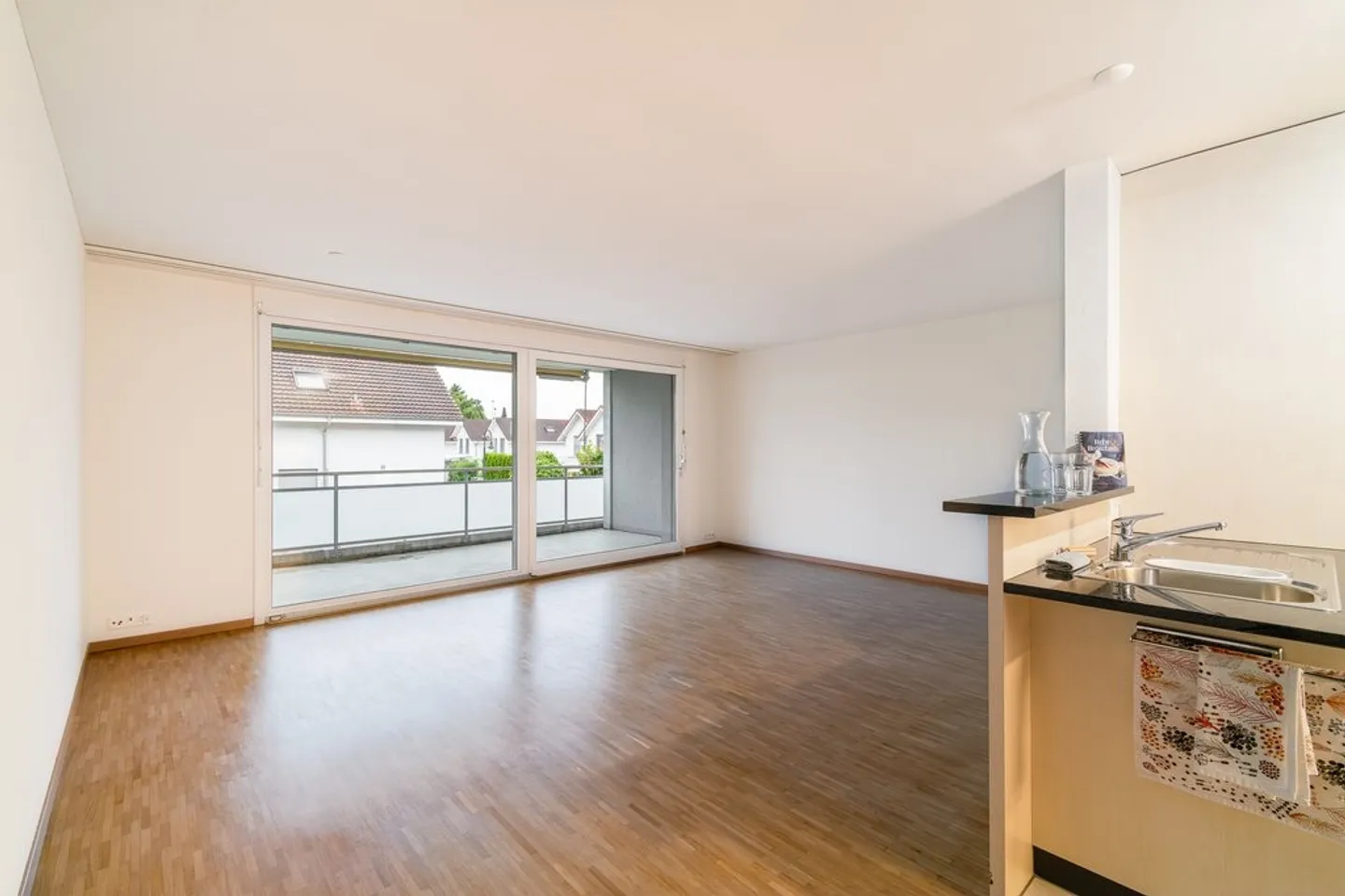 Appartamento 3.5 camere affascinante - Foto 3 di 9