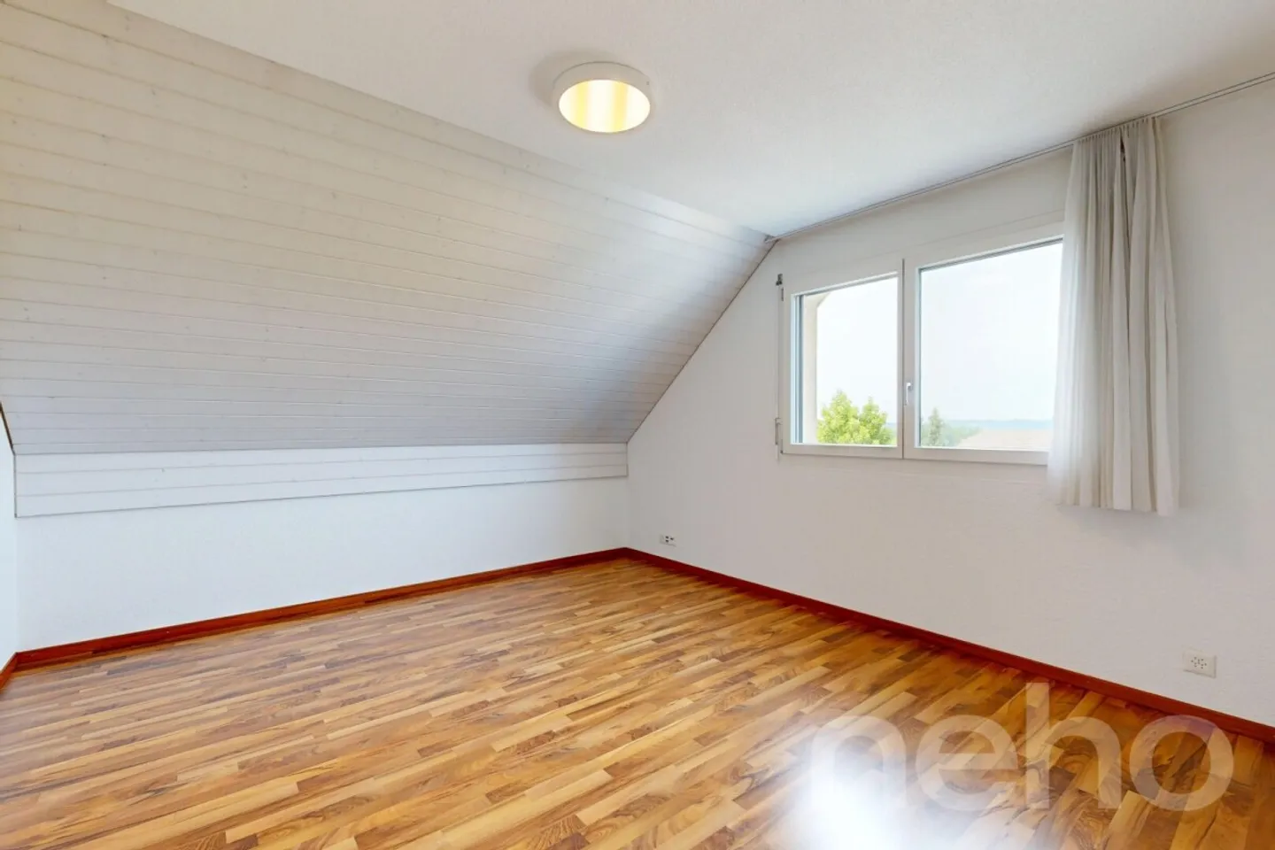 Vivere su due livelli - Elegante appartamento duplex di 4,5 stanze - Foto 8 di 12