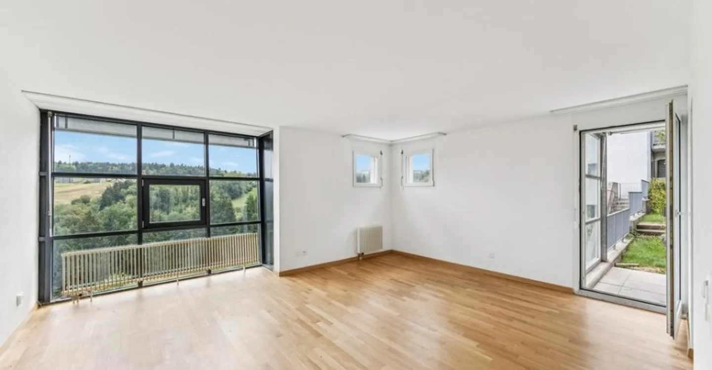 Charming - 4.5 Room Apartment in St. Gallen - Photo 3 of 9