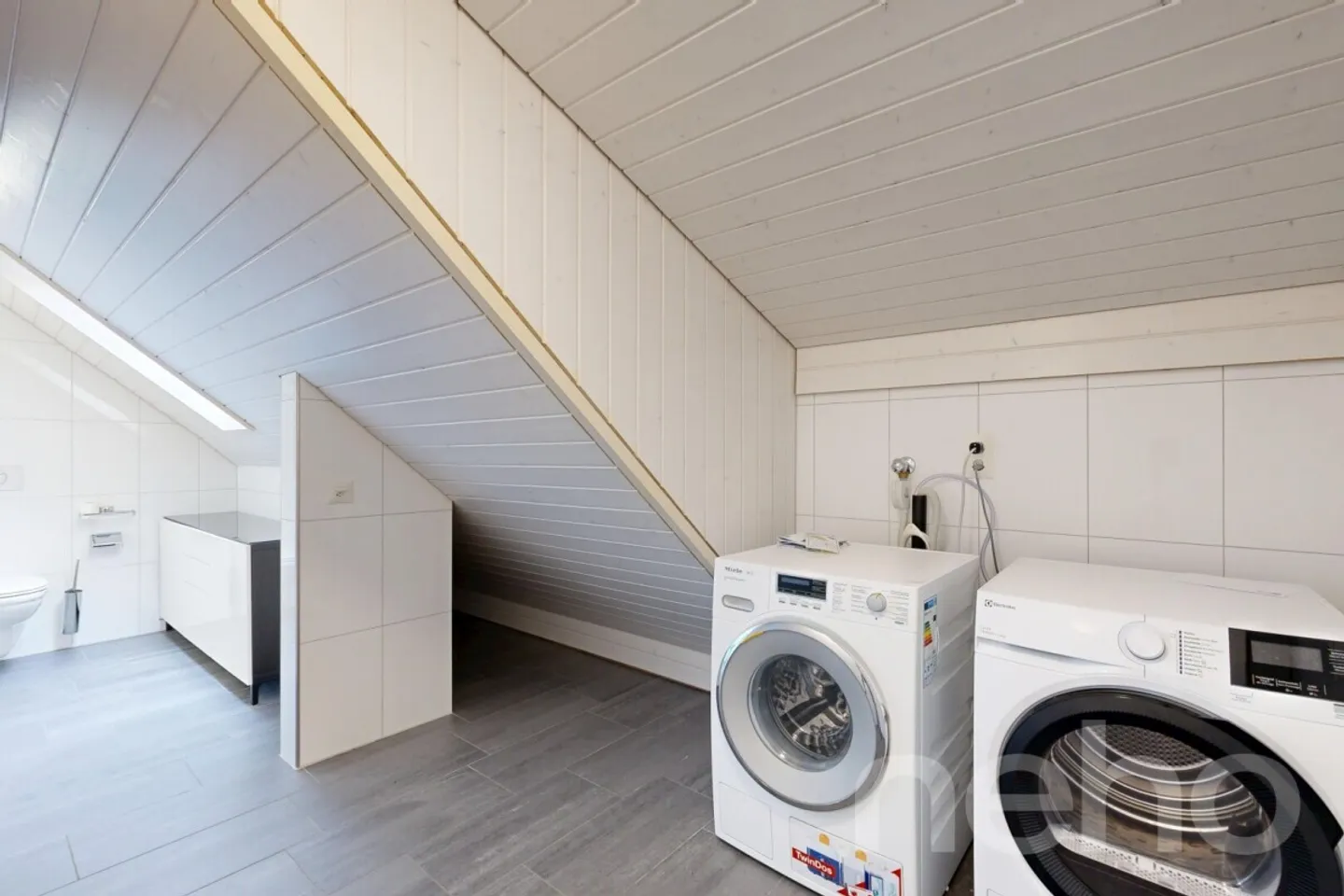 Vivere su due livelli - Elegante appartamento duplex di 4,5 stanze - Foto 10 di 12