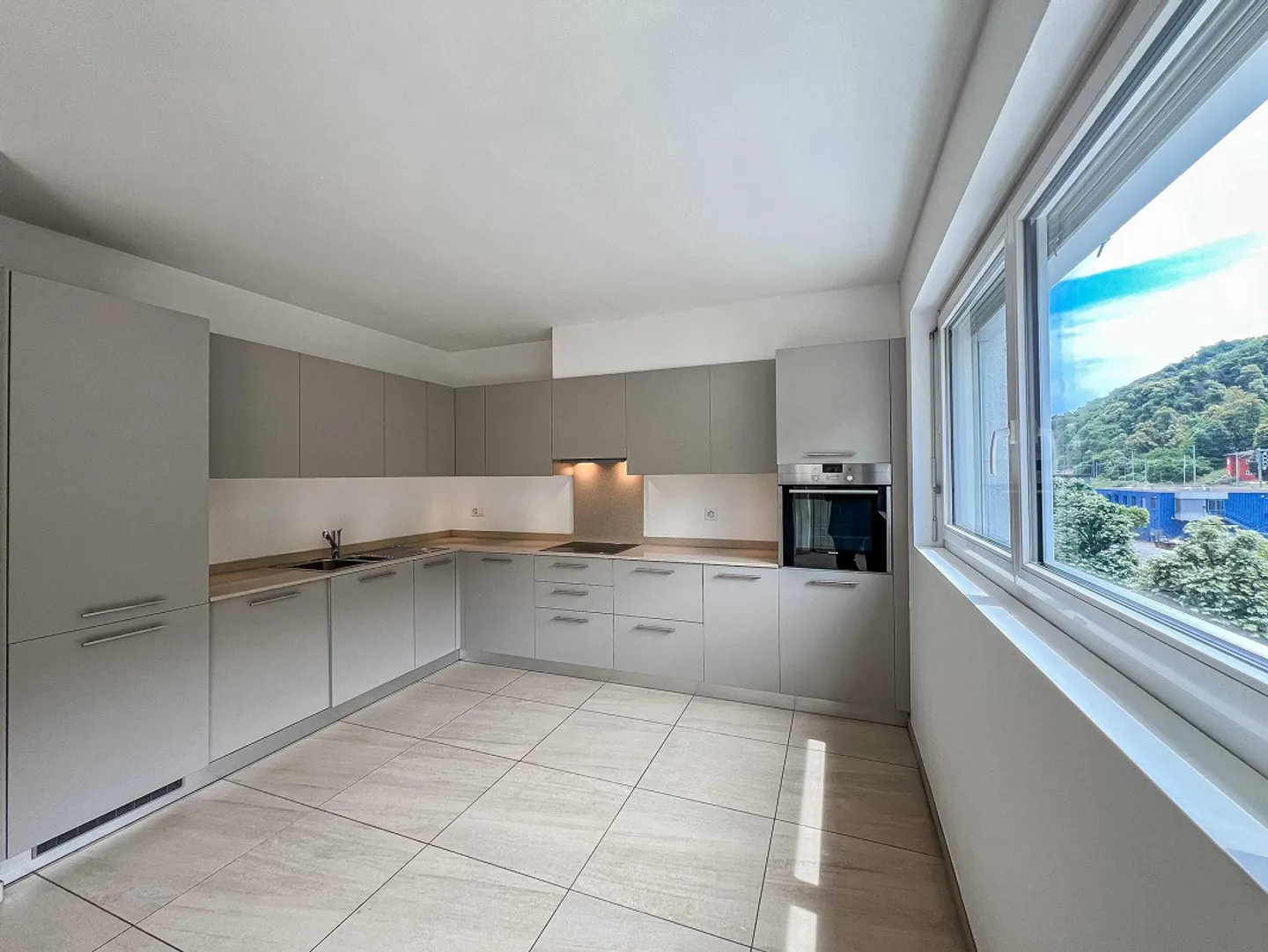 Appartamento 3.5 locali in affitto a Chiasso - Foto 3 di 11