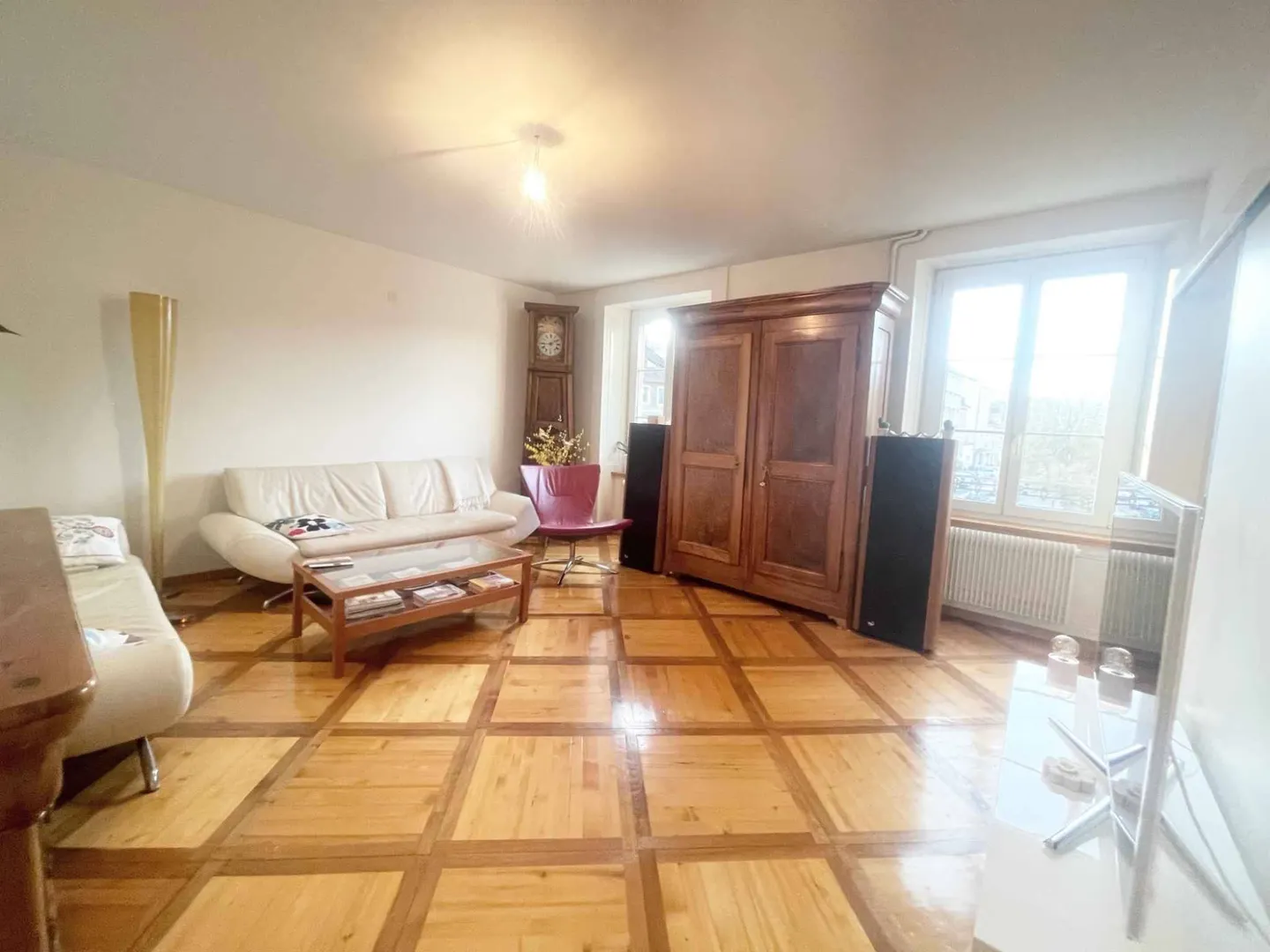 Appartamento spazioso a Yverdon - Foto 1 di 10