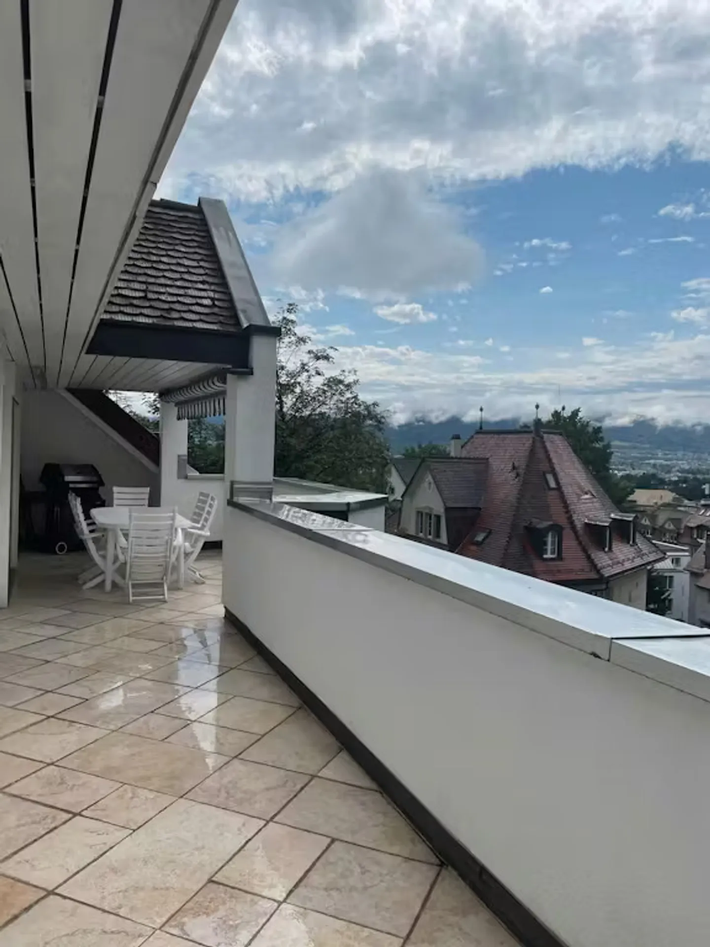 Appartement Charmant à Zürich - Photo 2 sur 10