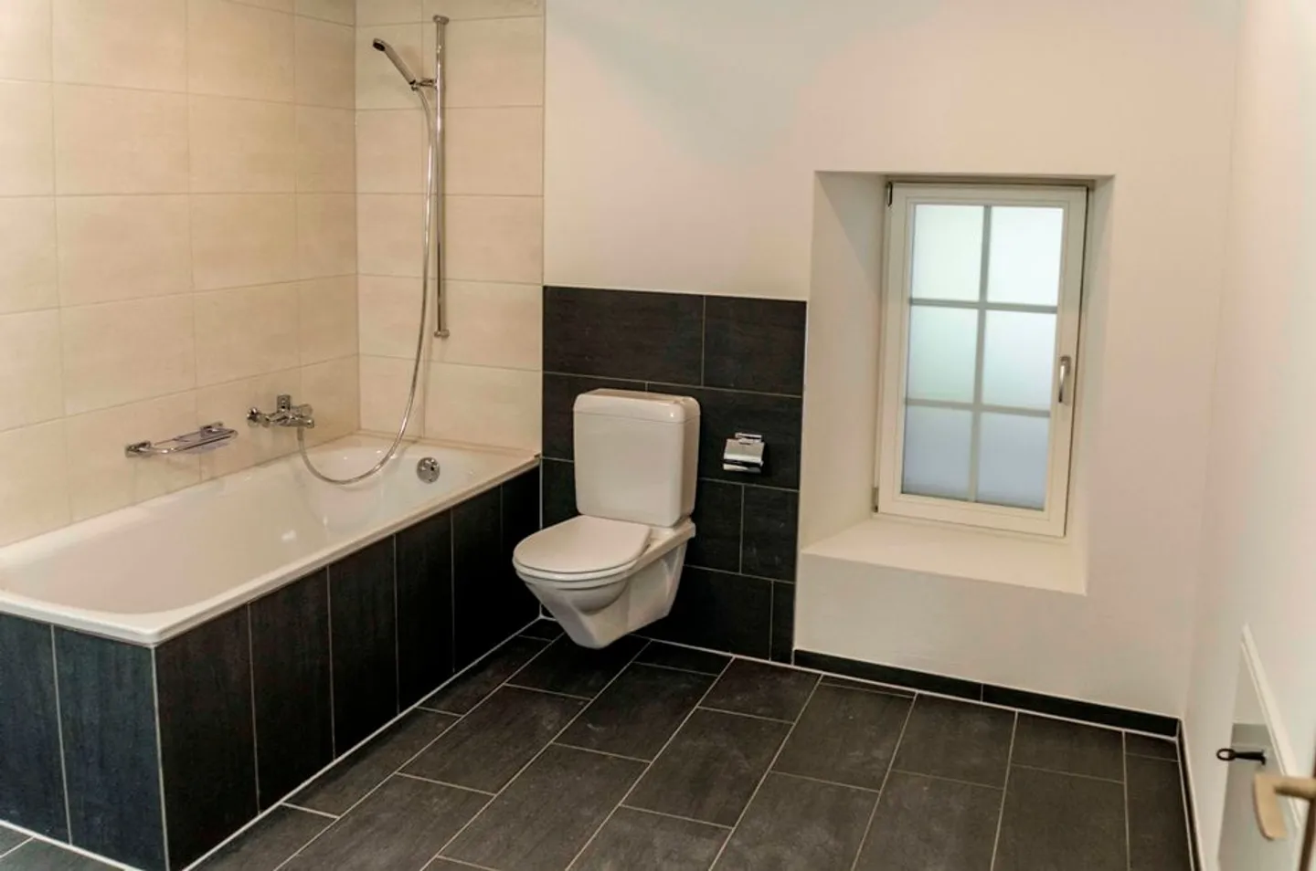 Duplex-Wohnung mit Seeblick - Foto 9 von 11