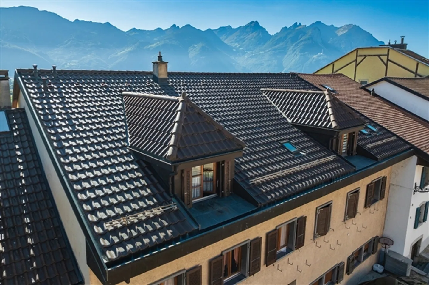 Multi-family house as a financial investment in Yvorne - Photo 8 of 9