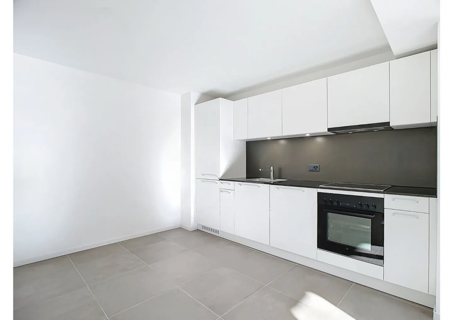 Appartamento 3.5 stanze - Foto 1 di 9