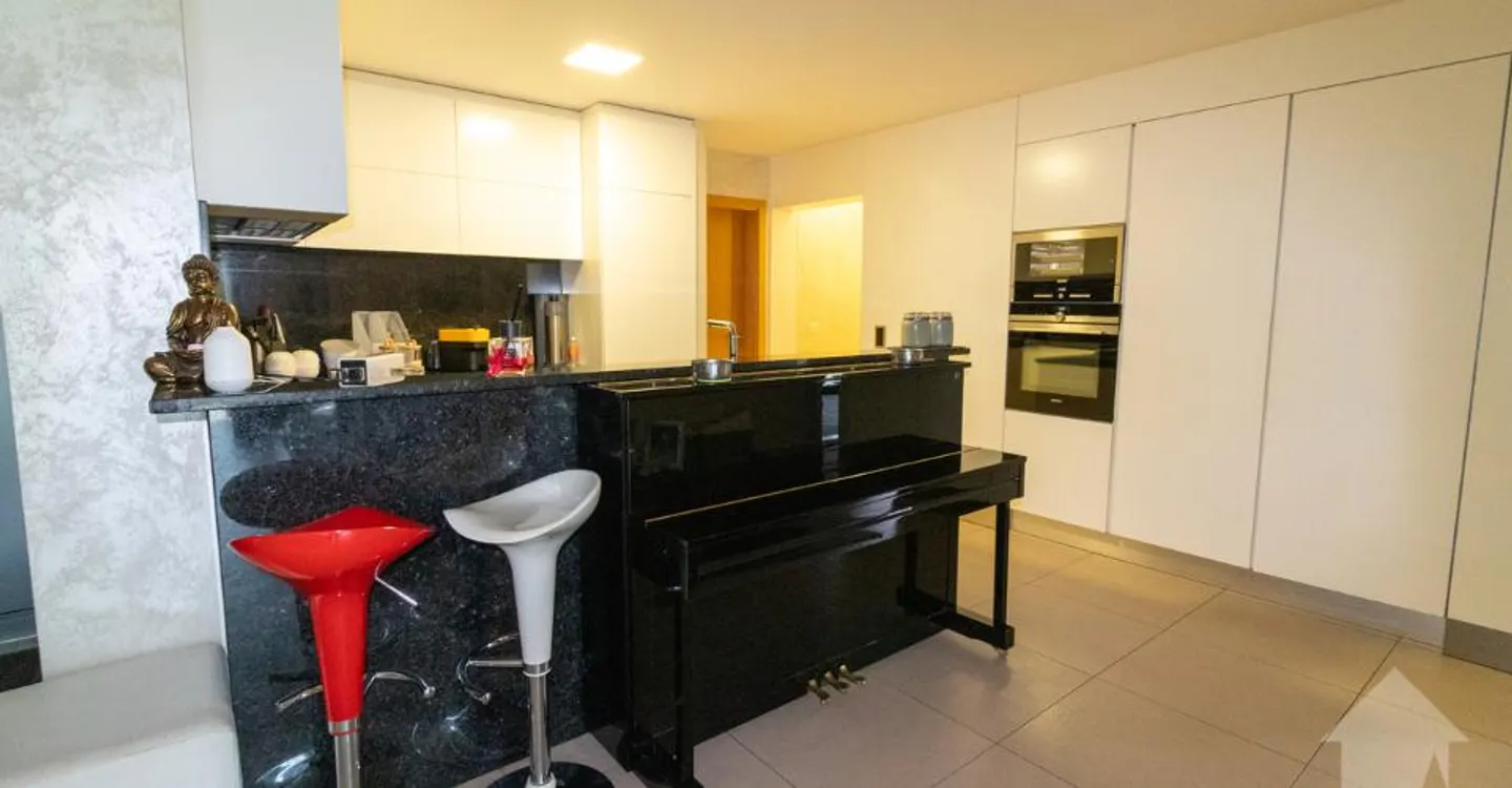 Magnifica villa in PPE con grande giardino e seminterrato - Foto 10 di 13