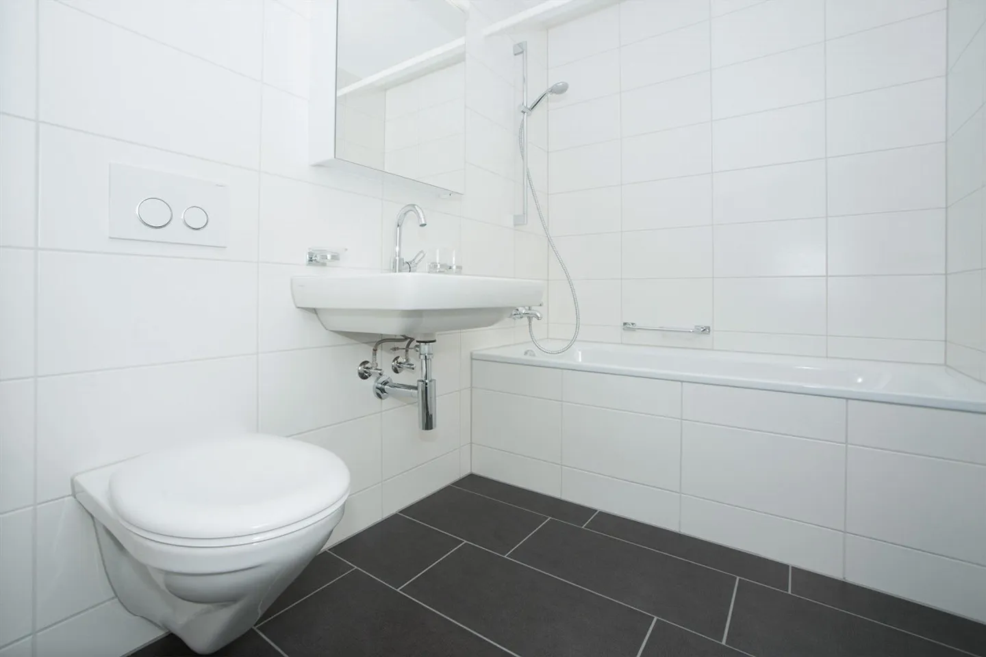 Appartamento familiare moderno con layout pratico - Foto 5 di 8
