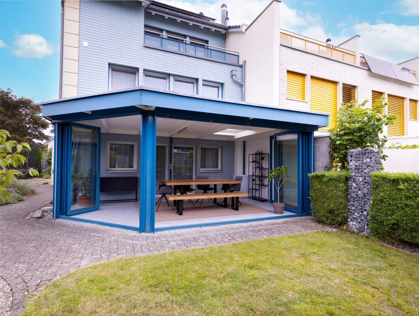 Maison de coin de 5,5 pièces avec jardin de rêve - bien entretenue et idéalement située - Photo 15 sur 16