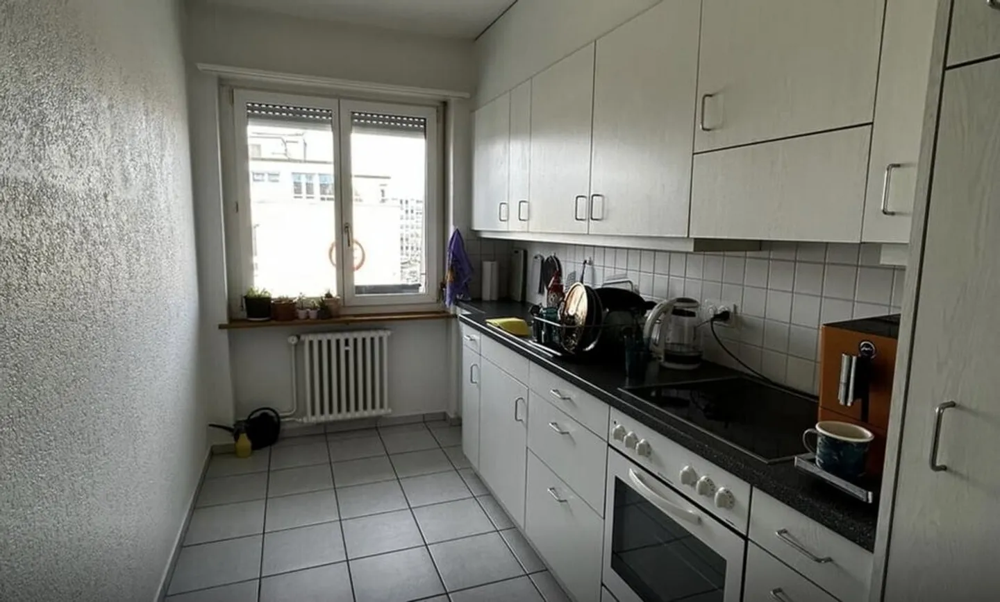 Helle 3.5-Zimmer-Wohnung mit Balkonen - Foto 2 von 9